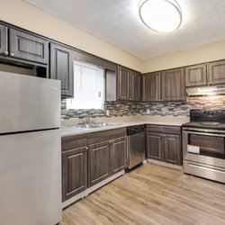 kitchen at Riverdale Reserve, located in College Park, GA
